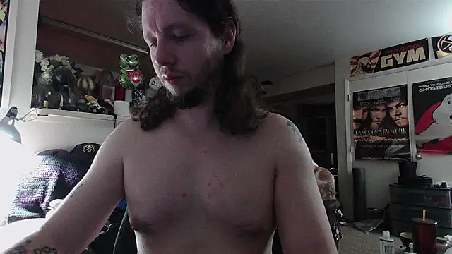 biggerisbetter12 online show from February 28, 10:59 am