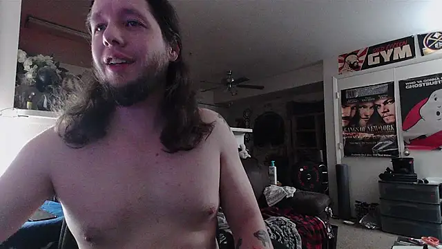 biggerisbetter12 online show from May 3, 5:56 am