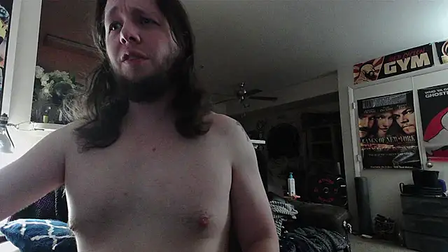 biggerisbetter12 online show from May 15, 10:35 am