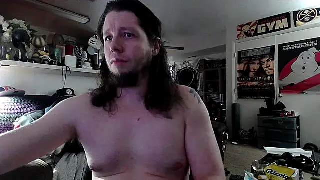 biggerisbetter12 online show from October 27, 2:51 pm