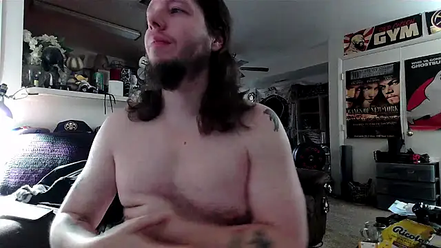 biggerisbetter12 online show from November 11, 10:26 pm