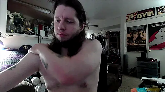 biggerisbetter12 online show from November 4, 5:50 pm