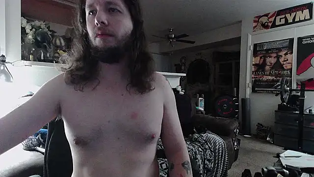 biggerisbetter12 online show from April 14, 11:04 am