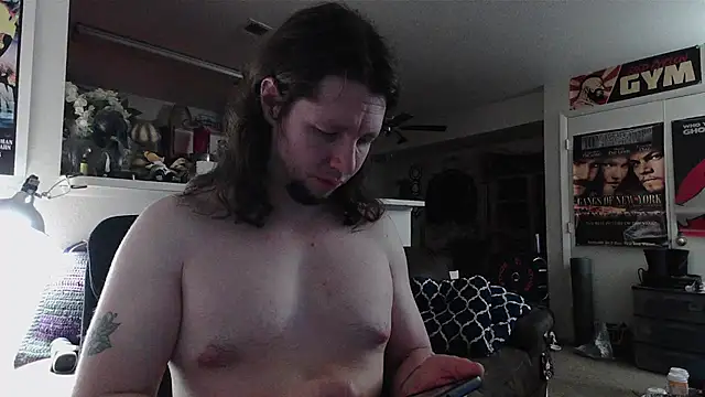 biggerisbetter12 online show from February 12, 10:59 am