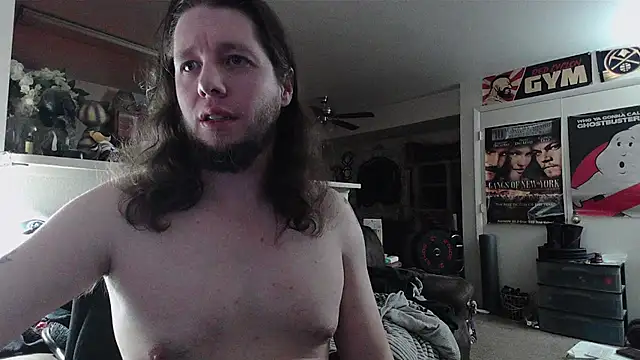 biggerisbetter12 online show from April 23, 10:55 am