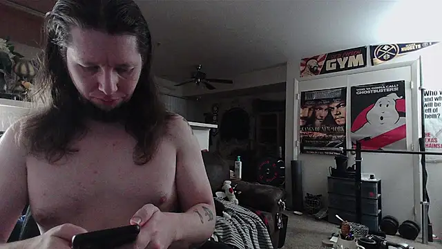 biggerisbetter12 online show from July 11, 10:59 am