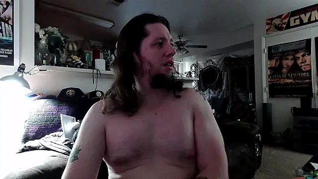 biggerisbetter12 online show from November 2, 3:50 pm