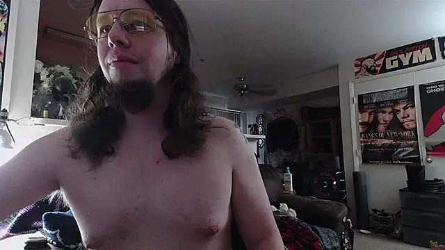 biggerisbetter12 online show from June 22, 2:17 am