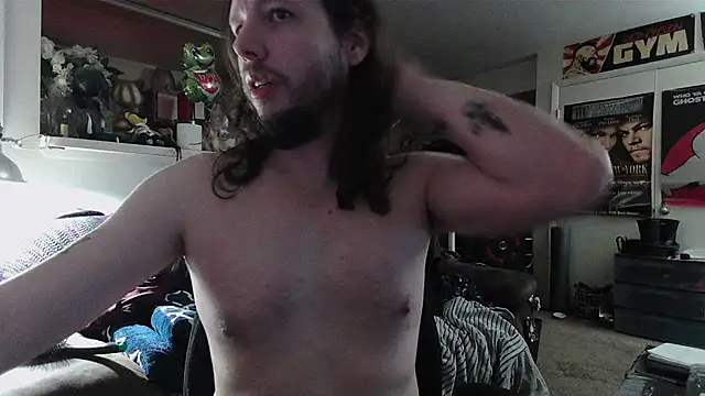 biggerisbetter12 online show from April 4, 2:29 am