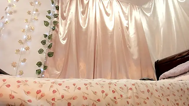 Milie yue online show from November 24, 2:06 pm