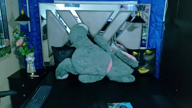 TemptationDual online show from January 12, 7:53 pm