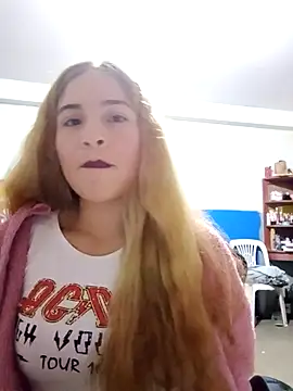 Snapshot of Lana_pohenix chatting on November 5, 3:09 am Lana pohenix online show from November 5, 3:09 am