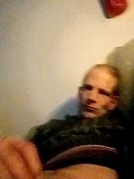 Snapshot of Lorenzo4786 chatting on October 31, 11:44 pm Lorenzo4786 online show from October 31, 11:44 pm