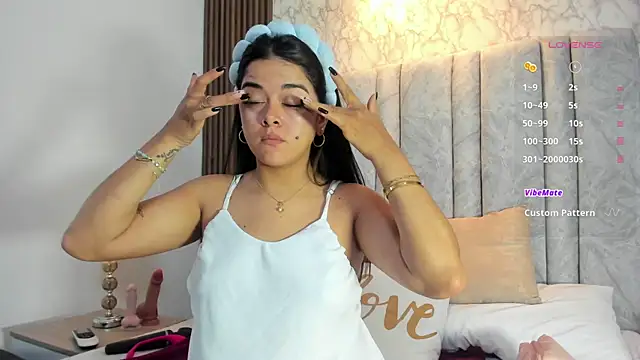 goddessfeetxx online show from November 22, 9:35 pm