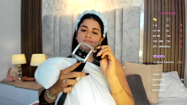 goddessfeetxx online show from November 18, 7:50 pm