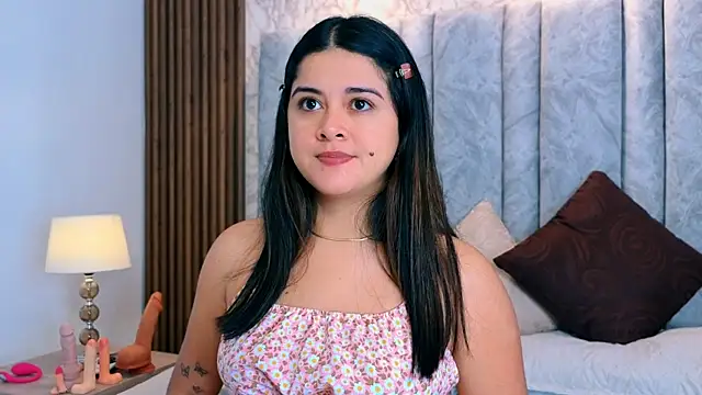 goddessfeetxx online show from April 11, 8:01 pm