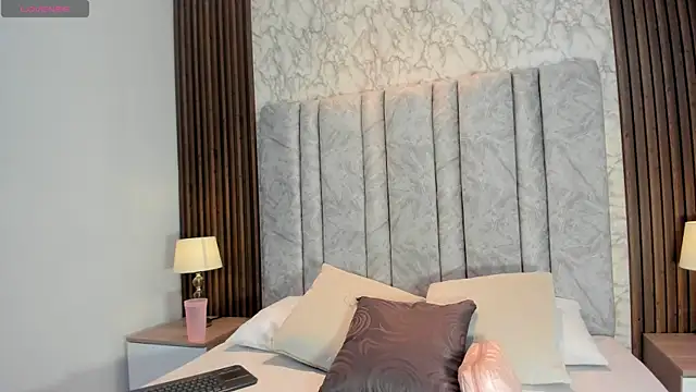 goddessfeetxx online show from November 4, 8:23 pm