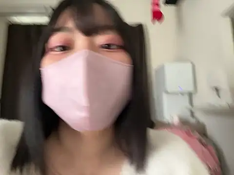 Snapshot of pinkudayo_girl chatting on July 1, 4:13 am pinkudayo girl online show from July 1, 4:13 am
