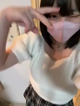 Snapshot of pinkudayo_girl chatting on June 9, 3:24 pm pinkudayo girl online show from June 9, 3:24 pm