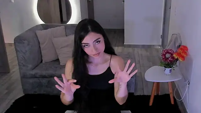 BritanyLnx online show from March 31, 10:23 pm