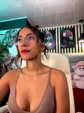 elegant  rouse online show from December 17, 7:08 pm