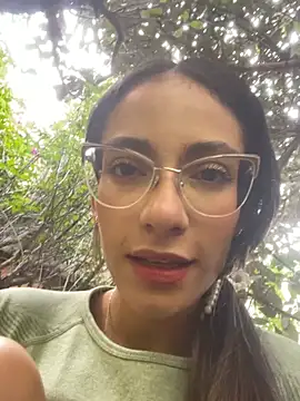 elegant  rouse online show from February 4, 7:53 pm