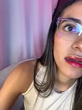 elegant  rouse online show from March 28, 11:06 pm