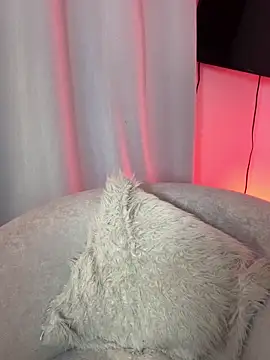 elegant  rouse online show from March 4, 11:34 pm