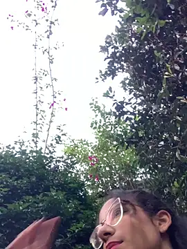 elegant  rouse online show from March 14, 11:00 pm