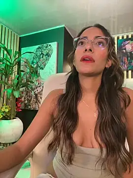 elegant  rouse online show from November 29, 9:59 pm