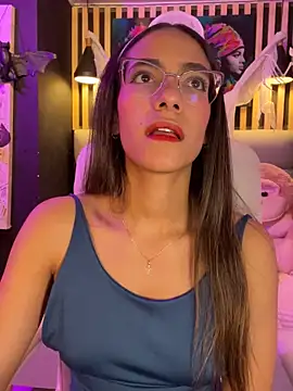 elegant  rouse online show from November 3, 9:40 pm