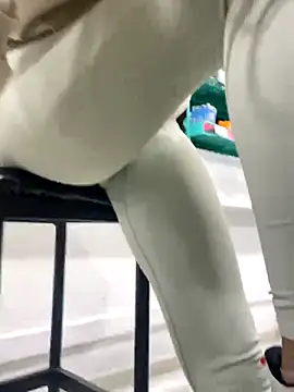 elegant  rouse online show from October 30, 3:27 am