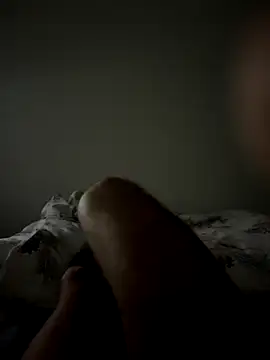 Snapshot of Ricardo_fuente chatting on October 21, 9:58 pm Ricardo fuente online show from October 21, 9:58 pm