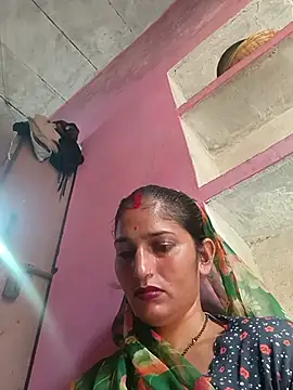 Snapshot of Pooja_shre chatting on June 3, 2:01 am Pooja shre online show from June 3, 2:01 am
