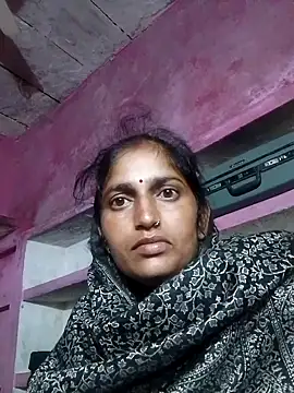 Snapshot of Pooja_shre chatting on October 29, 9:36 pm Pooja shre online show from October 29, 9:36 pm