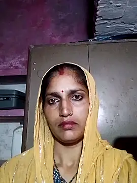 Snapshot of Pooja_shre chatting on November 3, 2:42 pm Pooja shre online show from November 3, 2:42 pm