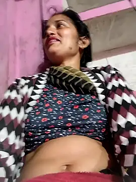 Snapshot of Pooja_shre chatting on January 31, 7:45 pm Pooja shre online show from January 31, 7:45 pm