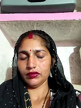 Snapshot of Pooja_shre chatting on November 28, 3:56 pm Pooja shre online show from November 28, 3:56 pm