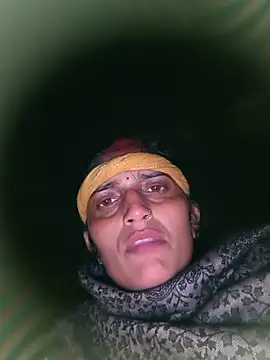 Snapshot of Pooja_shre chatting on December 2, 2:08 pm Pooja shre online show from December 2, 2:08 pm