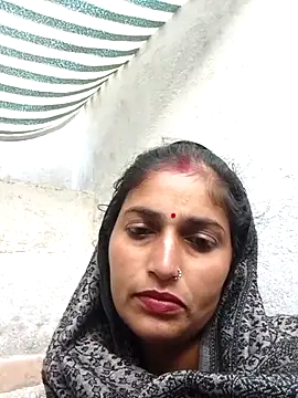 Snapshot of Pooja_shre chatting on November 27, 2:23 am Pooja shre online show from November 27, 2:23 am