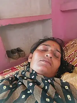 Snapshot of Pooja_shre chatting on June 9, 6:47 am Pooja shre online show from June 9, 6:47 am