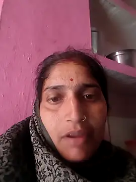 Snapshot of Pooja_shre chatting on February 4, 4:29 am Pooja shre online show from February 4, 4:29 am