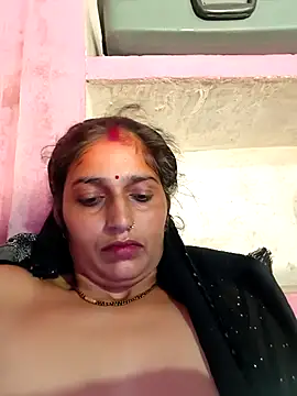 Snapshot of Pooja_shre chatting on November 29, 4:01 am Pooja shre online show from November 29, 4:01 am