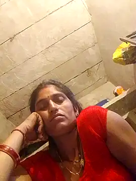 Snapshot of Pooja_shre chatting on October 25, 10:32 pm Pooja shre online show from October 25, 10:32 pm