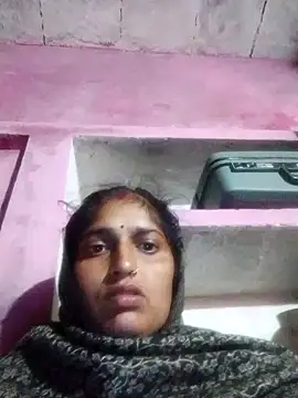 Snapshot of Pooja_shre chatting on November 23, 9:14 pm Pooja shre online show from November 23, 9:14 pm