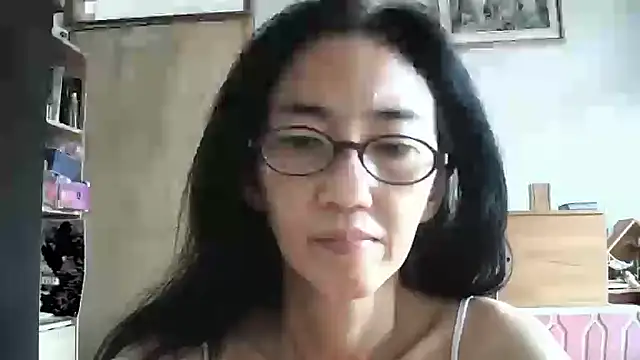 princessD077 online show from November 27, 4:46 am