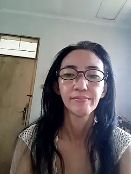 princessD077 online show from October 31, 1:35 am