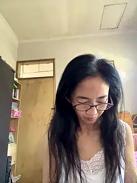 princessD077 online show from October 17, 6:39 am