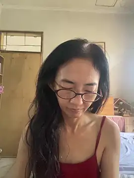 princessD077 online show from October 19, 1:52 am