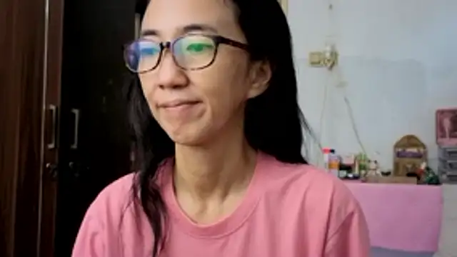 princessD077 online show from February 12, 2:44 am